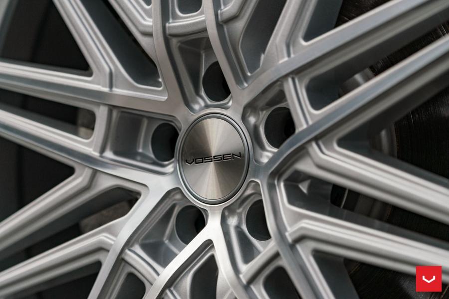 Колеса Volkswagen Tiguan R-Line on Vossen Wheels (CV10) 2019 года  (фото 23 из 36)